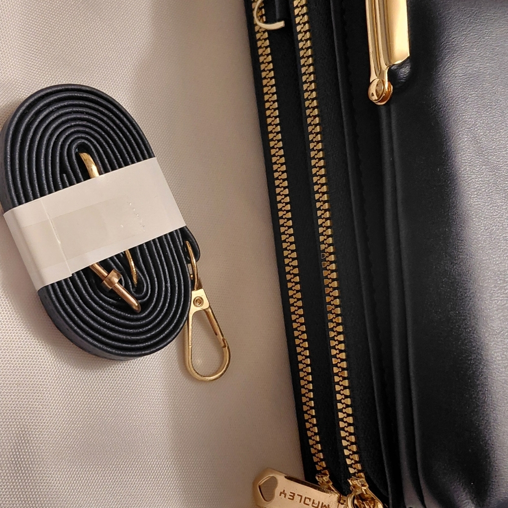 Forever Lovely Design For Madley crossbody phone bag - Picture 4 of 12